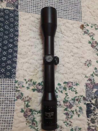 Se vende visor zeiss ZM 1.5-6x42 con pies apell para browing semiautomático.  550 euros con envio incluido
Reticula 00