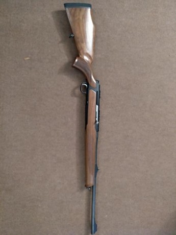 SAUER 303 CALIBRE 300 WM
MUY BUEN ESTADO, MADERAS BONITAS, POCO USO
CAÑÓN DE 56 CM, CAJA DE MUNICIÓN NORMA 02
