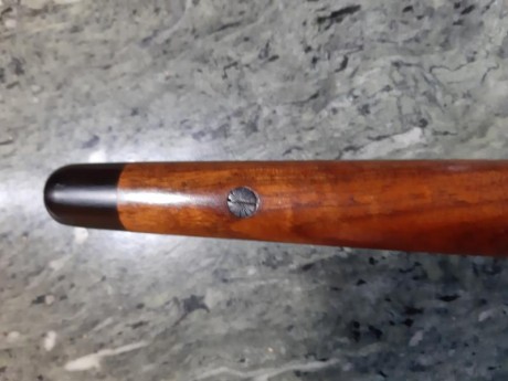 Vendo rifle stutzen Van Heer, armero artesano de Namur, Belgica. Cal. 9.3x62
Cañón de 56 cm.
Cargador 111