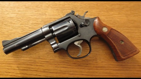 Buenas a todos.
Un compañero del foro vendía un revolver como el que busco y llegué tarde.
Es un revolver 00