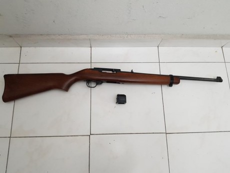 Se vende carabina RUGER 10/22.
Carabina semiautomatica, seguramente la mejor semiautomatica que se fabrica.
Muy 01