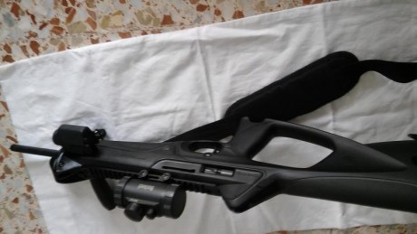 Se vende carabina Beretta CX Storm, calibre 9 mm pb. Pocos tiros y en excelente estado. Se vende con los 02