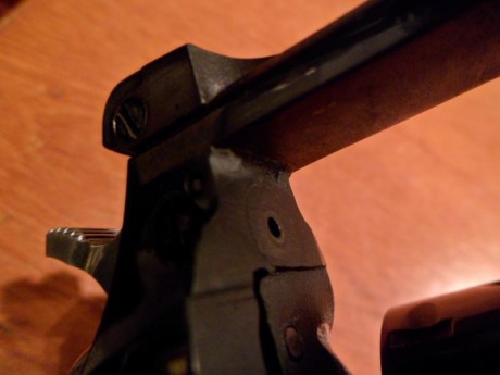 Vendo  revolver inutilizado LLAMA de calibre .38  Comanche II de 4" , tambor de 6 cartuchos. Buena 110