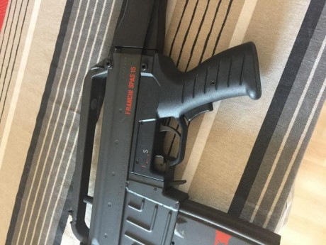 Buenas tardes.
Vendo esta franchi spas 15, muy bien conservada cargador de 6 y maleta rigida para su transporte.
Se 10