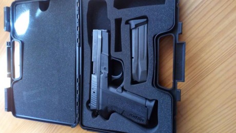  DSC_0233.JPG Buenas, quiero cambiar una sig sauer pro de 9mm por otra 9mm monoilera para ipsc clásic...626753671 00