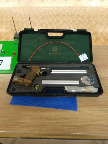 Pues es, un amigo del club me pide que.le ponga su pistola de pcp steyr lp10 en venta , en perfecto estado 00