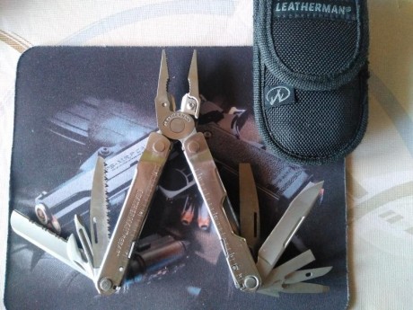 Vendo estas tres piezas.
Una sog Powerlock negra, se encuentra como nueva sido utilizada un par de veces, 11