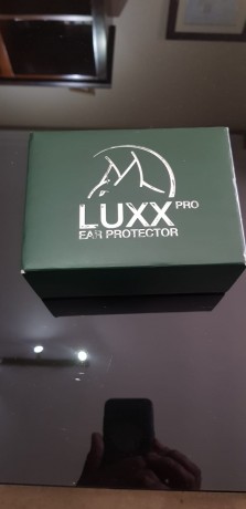 En venta. Solo estrenados
Protectores auditvos Luxx
350€, están en Baeza, Jaen
Ideales para caza y tiro 01
