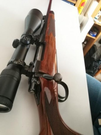 Buenas, vendo un remington 700 BDL del calibre 300 win mag, el rifle lleva un visor zeiss diavari Z de 30