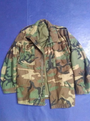 Hola, vendo este chaqueton del ejercito polaco nuevo,el camuflage que usan actualmente las fuezas armadas 30