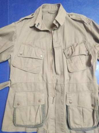 Hola, vendo este chaqueton del ejercito polaco nuevo,el camuflage que usan actualmente las fuezas armadas 41