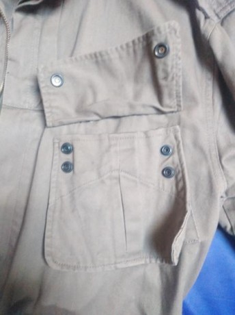 Hola, vendo este chaqueton del ejercito polaco nuevo,el camuflage que usan actualmente las fuezas armadas 41