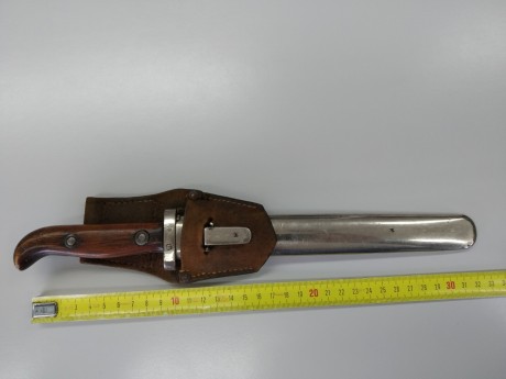 VENDIDO cuchillo trasformado procedente de una bayoneta Steyr austriaca.
Esta muy afilado y procede de 02