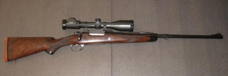 VENDIDO. Vendo rifle marca BOPE(artesanal) en calibre 8X68. Con visor ZEISS DURALYT con reticula luminosa. 02