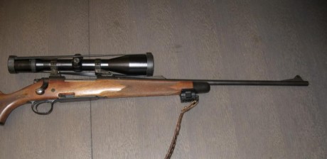 VENDIDO. Vendo REMINGTON 7x64 Alta Montaña MOD.700 con Visor ZEISS 2.5-10X48. Cargador extraible. 1.150€. 00