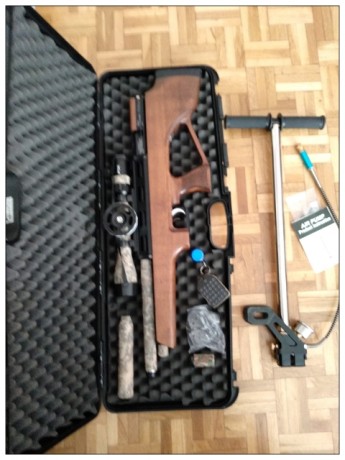 Vendida.... Carabina Cometa Orión BullPup calibre 5,5mm.
En perfecto estado de funcionamiento, lleva un 30