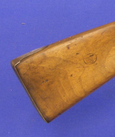 Voy a colocar unas fotos de un arma larga alemana de llave de mecha del siglo XVI. 42
