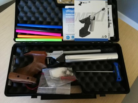 Vendo Pistola Hammerli AP20 Pro, cal. 4,5. Estado impóluta. Empuñadura talla M. Adquirida el 27/4/17 con 00