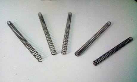Se venden diferentes piezas mecanismo de diseño paro para pistolas 1911 y 2011:

Desconector
Pin barrel
Aguja 50