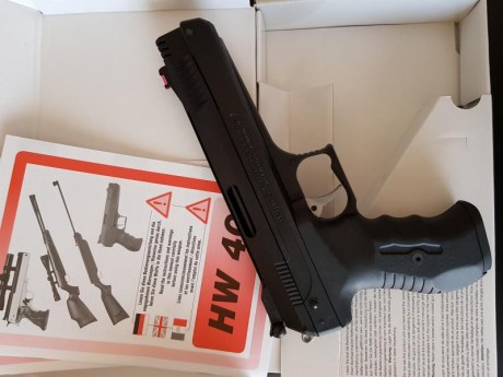 Hola,

Vendo Weicrauch H40 nueva, sólo se ha usado 4 o cinco veces, tiene menos de 6 meses. La vendo porque 01