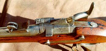 Voy a colocar unas fotos de un arma larga alemana de llave de mecha del siglo XVI. 51