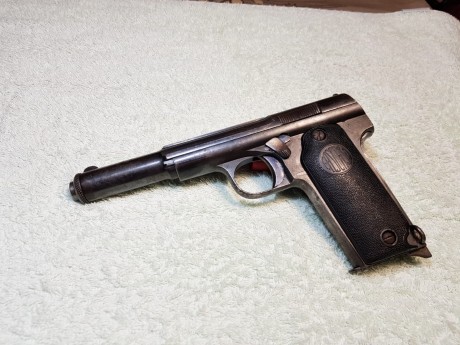 Hecho en Tarrasa, solo unos 3000 unidades han sido fabricadas....
Inscrito en el libro como Arma Historica
precio 02