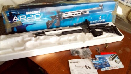 Vendo carabina para la práctica de tiro en galería a 10m , HAMMERLI AR20 , calibre 4,5 ,con diopter y 01
