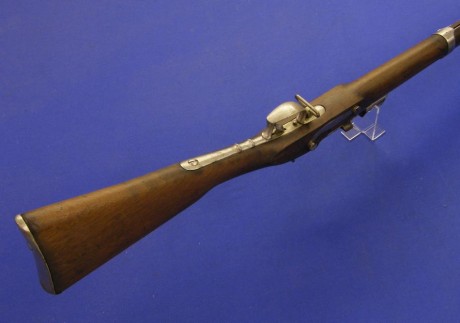 Voy a colocar unas fotos de un arma larga alemana de llave de mecha del siglo XVI. 90