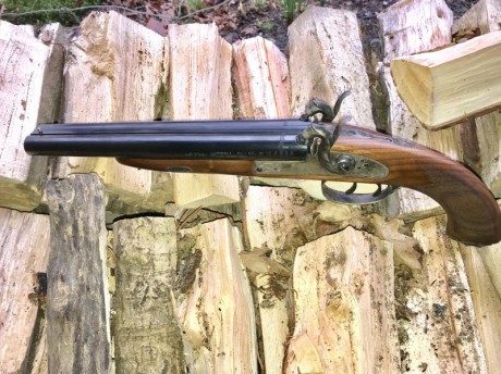 En venta pistola Pedersoli Howdah de dos cañones. Está como nueva con no más de una docena de disparos. 02
