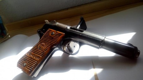 Vendo Astra 800 Condor 9mm. Parab.
Arma poco frecuente dada su escasa producción y la mayoría se destinaron 22