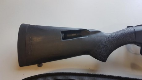 Vendo escopeta marca Mossberg 590 A1 con acabado y complementos como guardamanos con railes a 3, 6 y 9, 40