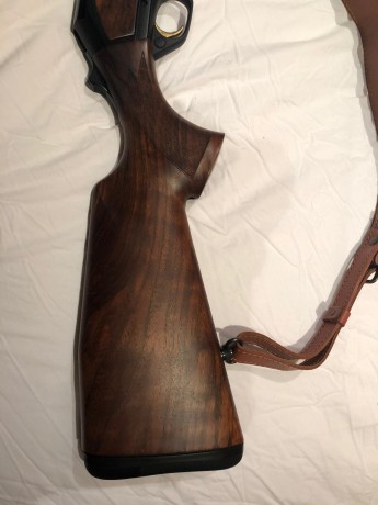 Buenos días a todos,

Pongo a la venta este fantástico Browning Maral.  Importante:  Por temas de estudios 10