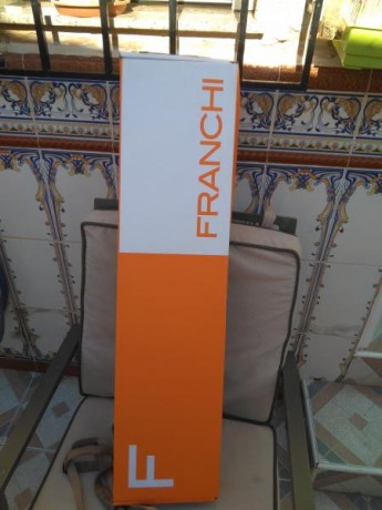 Vendo franchi Affinity calibre 20 sintética comprada nueva en septiembre como si estrenara se puede probar 10
