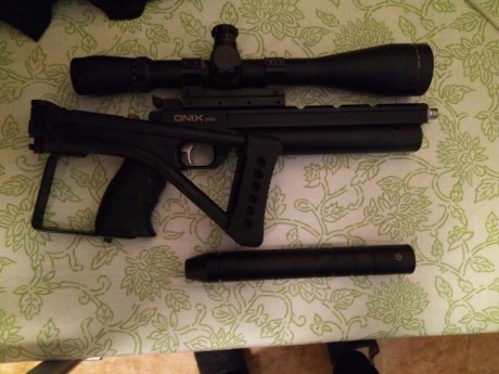 Pongo a la venta por no usar ónix sport del 4,5 con culatin plegable, silenciador,visor 6x24x50 Long Range 01