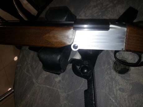 Superpuesta, con muy poco uso, muy ligera, manejable y plegable.Cambio por visor o rifle de mi interés.CAMBIADA 01