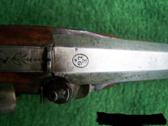 Buenas noches

A rey muerto,rey puesto.

Acabo de apalabrar la compra de esta pistola (ya llevo tiempo 171