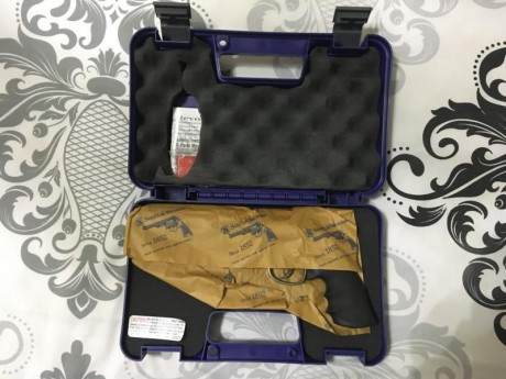 Por dejar la afición vendo esta maravilla. Esta completamente nueva, es decir, no se ha puesto ni a tiro. 02