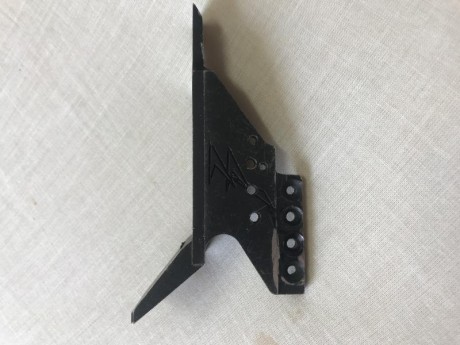 70€ 01