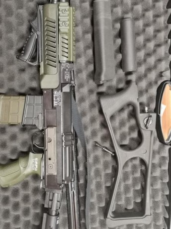 Un saludo.
Vendo mi CSA VZ58 SPORTER 222 REMINGTON. 
El arma, además de su configuración original, se 11