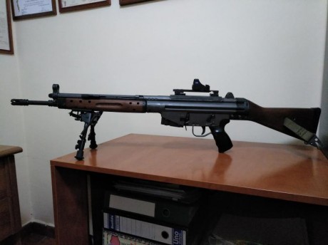 A estos turcos les basta con el 308w y un punto rojo ademas de rifles de fabricacion nacional, para abatir 40
