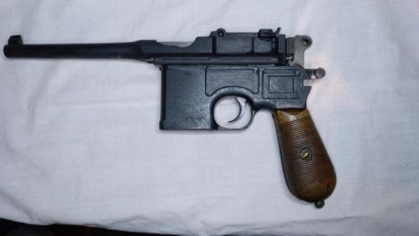 Pues despues de la espera, por fin llego el arma, su estado es normal, el interior del cañón esta bien, 02