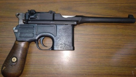 Pues despues de la espera, por fin llego el arma, su estado es normal, el interior del cañón esta bien, 11