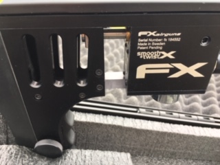 Se vende FX Impact X con 3 cañones smooth twist X, 5,5, 6,35 y 7,62.
Dos cargadores por cada calibre, 01