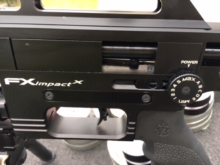 Se vende FX Impact X con 3 cañones smooth twist X, 5,5, 6,35 y 7,62.
Dos cargadores por cada calibre, 00