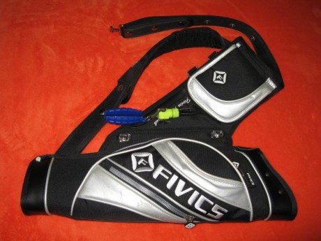Hola

Vendo equipo completo para iniciarse en el tiro con arco,tiene muy poco uso y esta en perfecto estado.Vendo 32