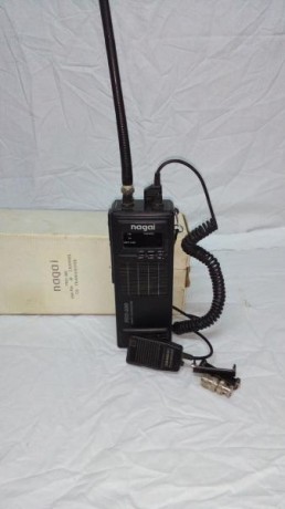 pongo a la venta este material de cb ,
 
-walkey talkey Nagai am/fm 40 canales con mike solapa        01
