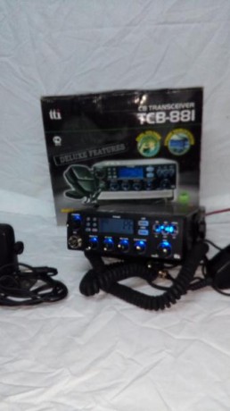 pongo a la venta este material de cb ,
 
-walkey talkey Nagai am/fm 40 canales con mike solapa        00