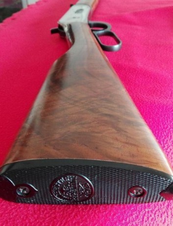 SE VENDE RIFLE DE PALANCA WINCHESTER DEL MÍTICO MODELO 94 Y CALIBRE 30-30.
SE VENDE EN PERFECTO ESTADO, 30