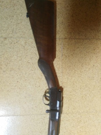 Buenas noches a todos.

Un amigo, que ya me presentó otra arma para que le ayudase a identificarla, que 22