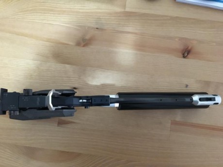 Hola, 

Pongo a la venta esta Walther LP300XT. Precio 500 euros con gastos de envío a parte. 

Cualquier 01